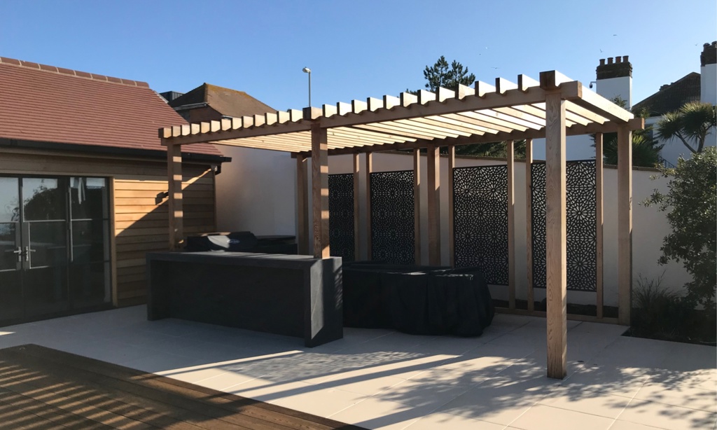 Pergola shade seating